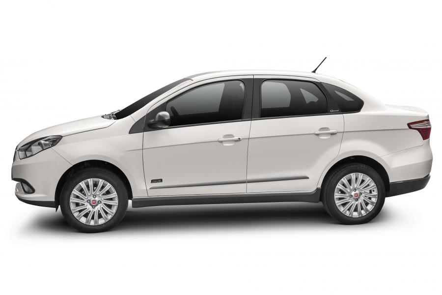  Fiat Grand Siena Sublime 2016 года  (фото 3 из 3)